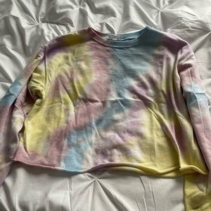 Women’s pastel tie dye sweatshirt crop